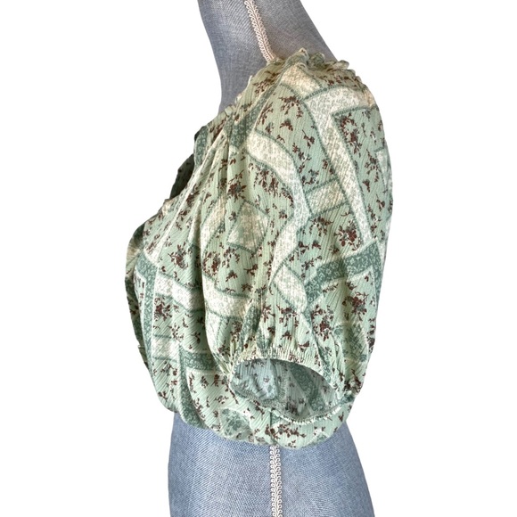 ALTAR'D STATE ☆ Sage Floral Faux Wrap Crop Top - Picture 3 of 6